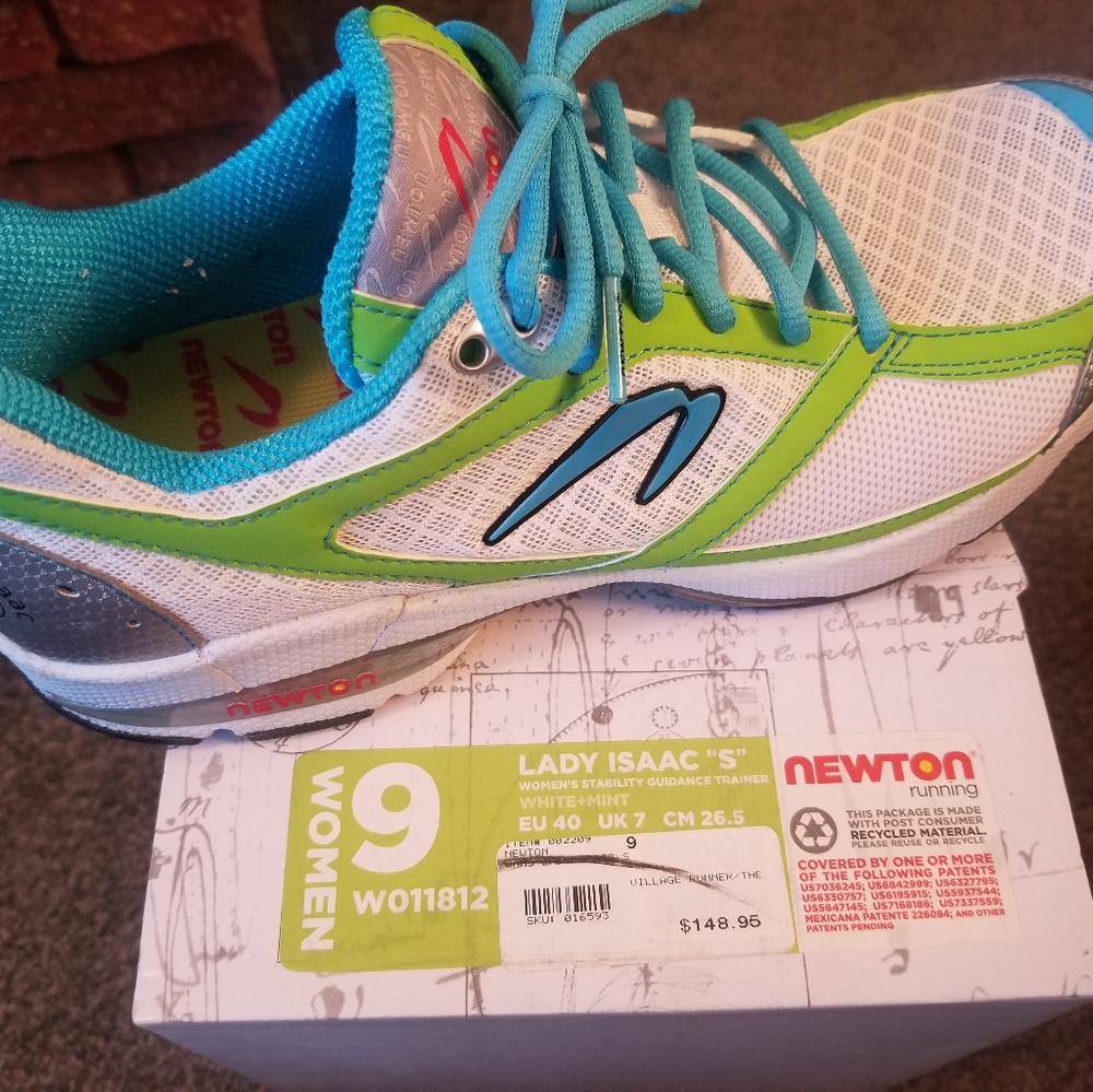 Women's Newton running shoes - "Lady Isaac S"